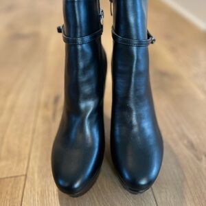 Black Leather Women's Boots